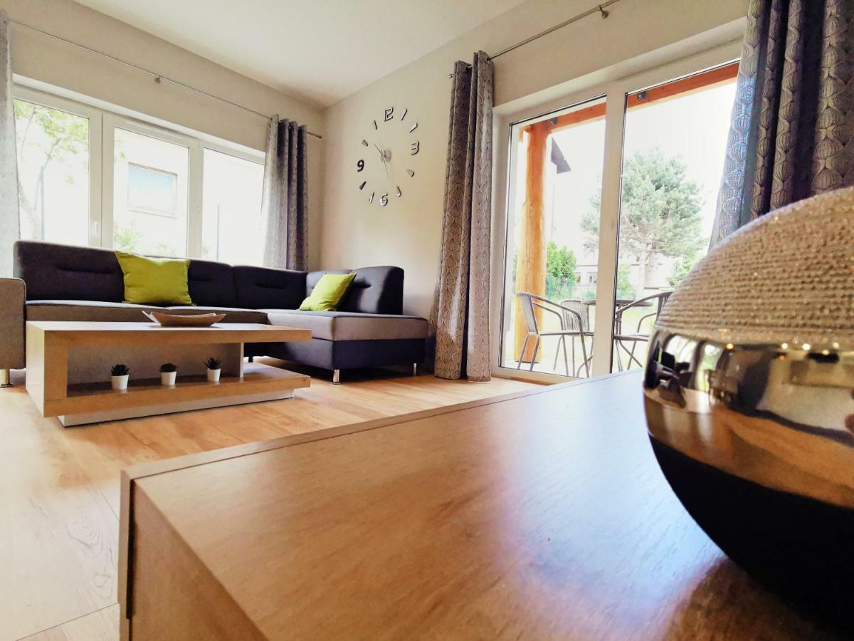 Apartamenty Everysky - Emilii Plater 18-18A Карпач Екстер'єр фото