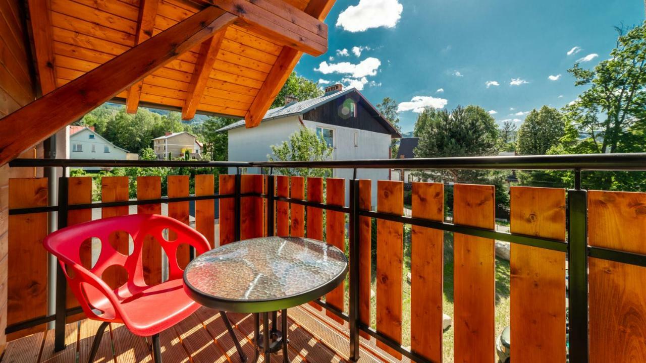 Apartamenty Everysky - Emilii Plater 18-18A Карпач Екстер'єр фото